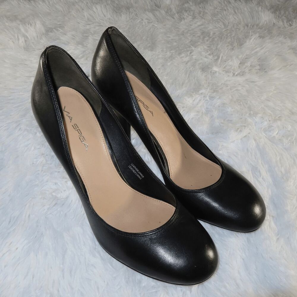 Via Spiga Black Leather Round Toe Pump Heels Size 9